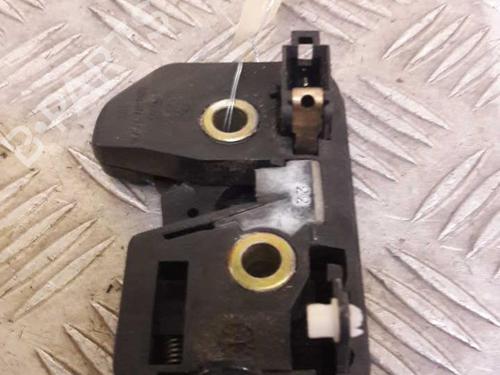 Used Tailgate lock VW POLO III (6N1) 60 1.4 (60 hp) 23734260