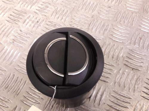 air-vent-alfa-romeo-mito-955_-2008-2009-2010-2011-2012-2013-2014-2015-2016-2017-2018-23715633 main image