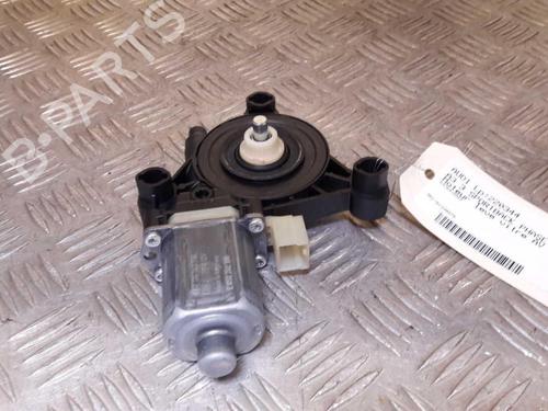 Used Left front window motor Left front window motor AUDI A3 Sportback (8VA, 8VF) 2.0 TDI (150 hp) 23726418 23726418