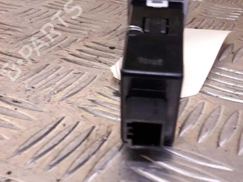 switch-hyundai-santa-fe-ii-cm-2005-2006-2007-2008-2009-2010-2011-2012-2013-2014-2015-24852190 main image