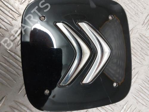 Used Hub cap CITROËN C4 CACTUS 1.5 BlueHDi 100 (102 hp) 23746680