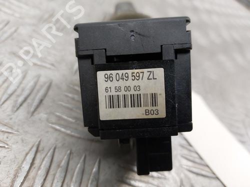 Used Steering column stalk Steering column stalk PEUGEOT 206 Hatchback (2A/C) [1998-2012] 33545713 33545713