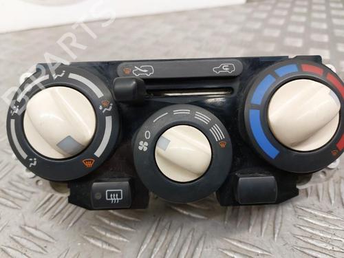 Used Climate control NISSAN MICRA III (K12) 1.5 dCi (65 hp) 23744206