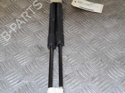 Used Tailgate lift support Tailgate lift support RENAULT MEGANE III Hatchback (BZ0/1_, B3_) 1.5 dCi (86 hp) 23657377 23657377