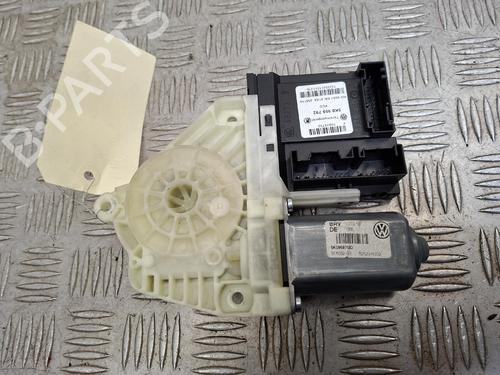 Used Right front window motor Right front window motor 37482171 37482171