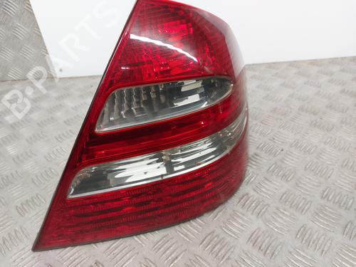 Used Right taillight MERCEDES-BENZ E-CLASS (W211) E 270 CDI (211.016) (177 hp) 29508973