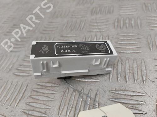 Switch RENAULT CLIO IV (BH_) 1.2 16V | BP23744970I30 - Image 5