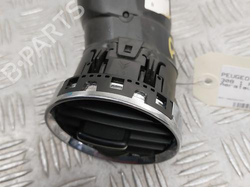 Air vent PEUGEOT 308 I (4A_, 4C_) 1.6 HDi | BP23748327I21 