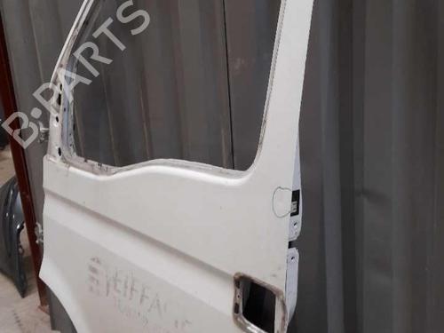 Left front door RENAULT MASTER II Van (FD) 2.5 dCi | BP23656889C2 