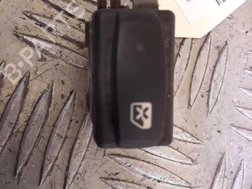 Used Switch RENAULT MEGANE II (BM0/1_, CM0/1_) 1.5 dCi (BM1E, CM1E) (106 hp) 24853028