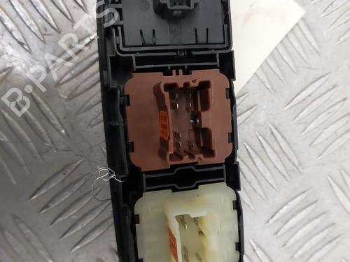 left-front-window-switch-dacia-lodgy-js_-2012-24629307 main image