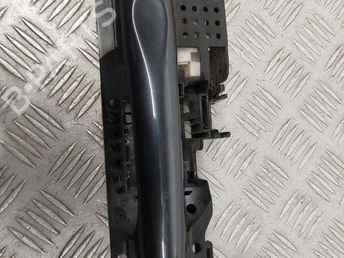 Used Rear left exterior door handle RENAULT MEGANE III Grandtour (KZ0/1) 1.5 dCi (KZ09, KZ0D, KZ1G, KZ29, KZ14, KZ1W, KZ10, KZ1F,... (110 hp) 29334300