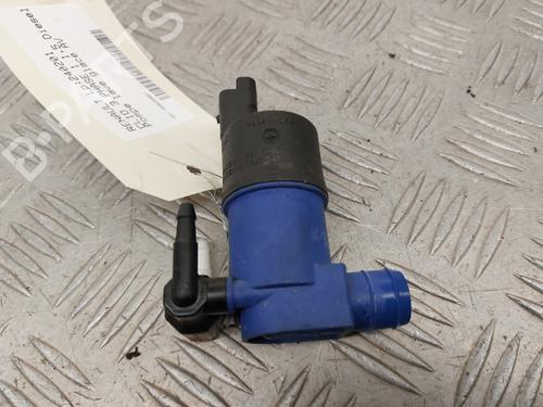 Used Washer pump Washer pump RENAULT CLIO III (BR0/1, CR0/1) 1.5 dCi (BR17, CR17) (86 hp) 23745213 23745213
