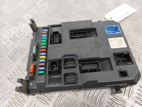 Fuse box CITROËN C3 Picasso (SH_) 1.6 HDi | BP23748802E1 