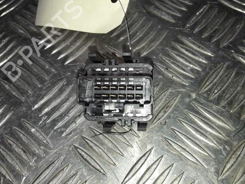 Used Right front window switch Right front window switch RENAULT CLIO II (BB_, CB_) 1.5 dCi (B/CB07) (65 hp) 23716060 23716060