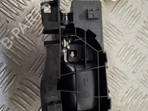 Front right interior door handle PEUGEOT 2008 I (CU_) 1.2 THP 110 / PureTech 110 | BP39228601I14 - Image 6