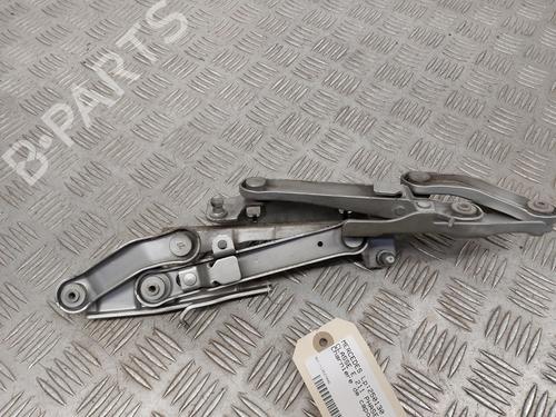 Used Hinge/Door check strap MERCEDES-BENZ E-CLASS (W211) E 270 CDI (211.016) (177 hp) 29508968