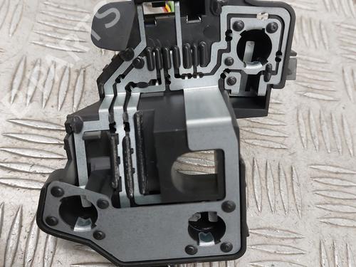 Support de lampe PEUGEOT 206 Hatchback (2A/C) 2.0 HDI 90 (90 hp) 32705594