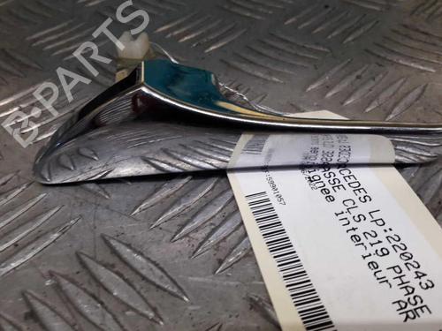 Used Rear left interior door handle Rear left interior door handle MERCEDES-BENZ CLS (C219) CLS 320 CDI (219.322) (224 hp) 23657162 23657162