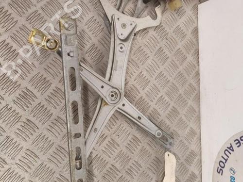 Used Front right window mechanism Front right window mechanism MERCEDES-BENZ CLK (C208) CLK 320 (208.365) (218 hp) 23659433 23659433