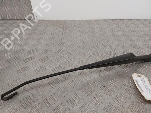 Used Front windshield wiper arm Front windshield wiper arm MERCEDES-BENZ M-CLASS (W163) ML 270 CDI (163.113) (163 hp) 29846328 29846328