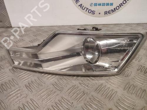 Used Right front fog light CITROËN C5 III Break (RW_) 2.0 HDi (136 hp) 23737978