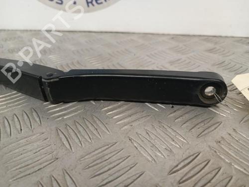 Front windshield wiper arm VW GOLF V (1K1) 1.9 TDI | BP23744289C143 
