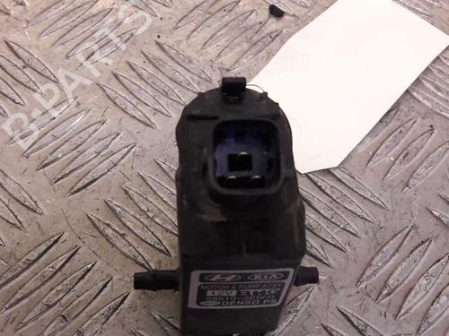Used Washer pump Washer pump HYUNDAI SANTA FÉ II (CM) 2.2 CRDi GLS 4x4 (150 hp) 24852082 24852082