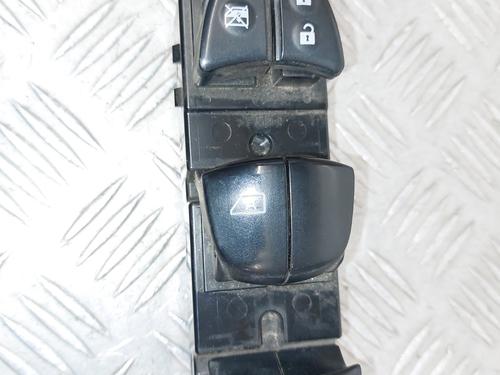 Used Left front window switch NISSAN JUKE (F15) 1.6 (117 hp) 28622693