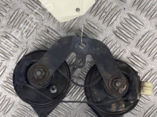 Used Horn RENAULT LAGUNA III (BT0/1) 1.5 dCi (BT00, BT0A, BT0T, BT1J) (110 hp) 32404540