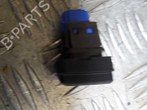 Used Warning switch Warning switch PEUGEOT 208 I (CA_, CC_) 1.4 HDi (68 hp) 23725036 23725036