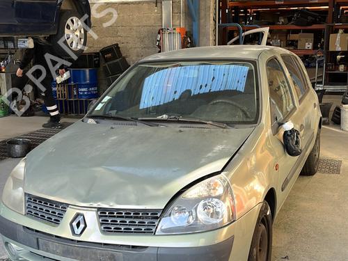 Brugte RENAULT CLIO II (BB_, CB_) 1.5 dCi (B/CB07) (65 hp) 4366465