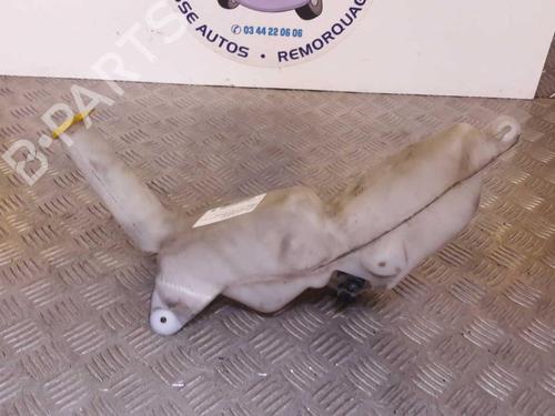 Used Windscreen washer tank OPEL ZAFIRA A MPV (T98) 2.2 DTI 16V (F75) (125 hp) 23725860