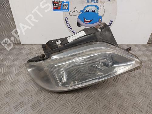 Used Right headlight CITROËN XSARA (N1) 1.4 i (75 hp) 23746225