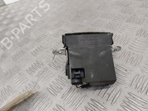Used Tailgate lock Tailgate lock VW GOLF V (1K1) 1.9 TDI (105 hp) 23659485 23659485