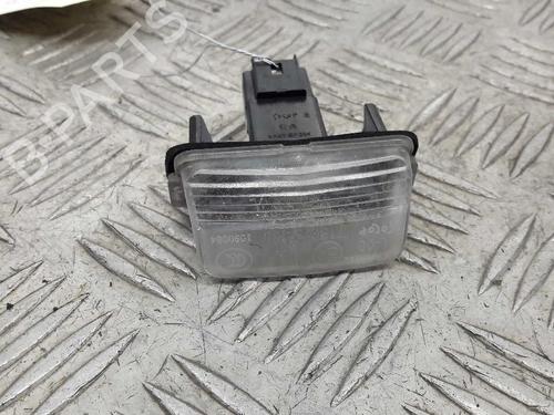 Éclairage de plaque d'immatriculation PEUGEOT 206+ (2L_, 2M_) 1.4 HDi eco 70 (68 hp) 23658800