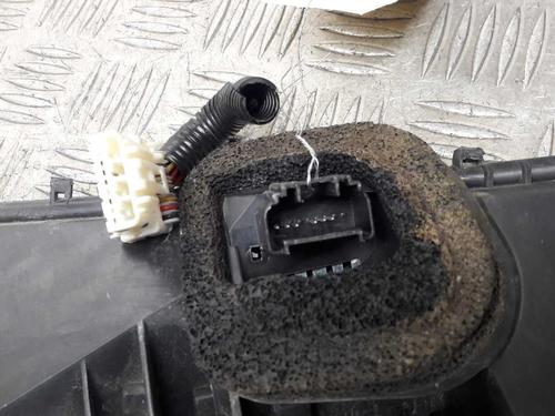 lamp-holder-citroen-c1-pm_-pn_-2005-2006-2007-2008-2009-2010-2011-2012-2013-2014-23735353 main image