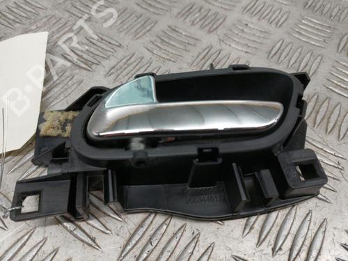 Front left interior door handle CITROËN C3 Picasso (SH_) 1.6 HDI 90 | BP23735018I13