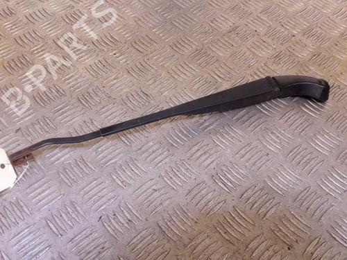 Used Front windshield wiper arm MINI MINI (R50, R53) One D (75 hp) 23717594