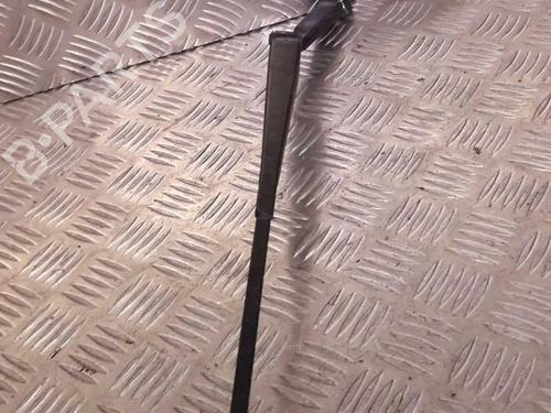 Used Front windshield wiper arm Front windshield wiper arm VW GOLF IV Cabriolet (1E7) 1.9 TDI (90 hp) 23656299 23656299
