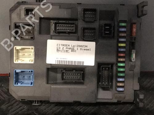 Used Fuse box CITROËN C3 II (SC_) 1.6 HDi (92 hp) 24851268