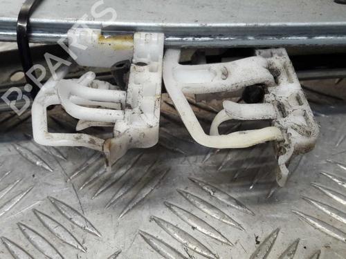 Used Front right window mechanism FORD FIESTA V (JH_, JD_) 1.4 TDCi (68 hp) 23734907