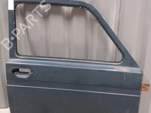 right-front-door-lada-niva-closed-off-road-vehicle-2121-2131-1976-23717895 main image