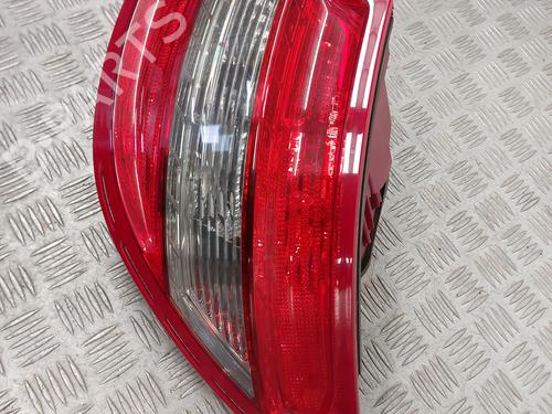 right-taillight-mercedes-benz-c-class-w204-2007-2008-2009-2010-2011-2012-2013-2014-2015-33337772 main image