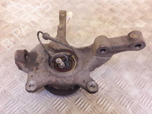 Used Left front steering knuckle Left front steering knuckle RENAULT LAGUNA II (BG0/1_) 1.9 dCi (BG13) (125 hp) 23733647 23733647