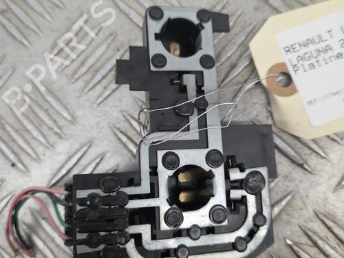 Used Lamp holder RENAULT LAGUNA II (BG0/1_) 1.9 dCi (107 hp) 30803839
