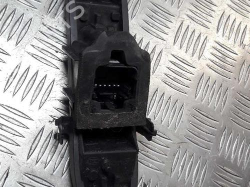 lamp-holder-renault-scenic-ii-jm01_-2003-2004-2005-2006-2007-2008-2009-2010-23656120 main image