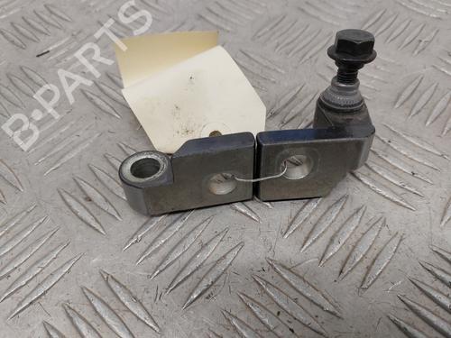 hingedoor-check-strap-bmw-1-f40-2019-23747532 main image