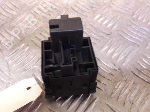 Used Headlight switch Headlight switch RENAULT CLIO III (BR0/1, CR0/1) 1.5 dCi (BR17, CR17) (86 hp) 24852745 24852745