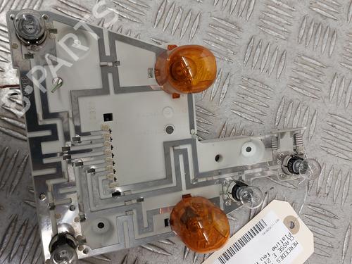 Used Lamp holder MERCEDES-BENZ E-CLASS (W211) E 270 CDI (211.016) (177 hp) 29508977
